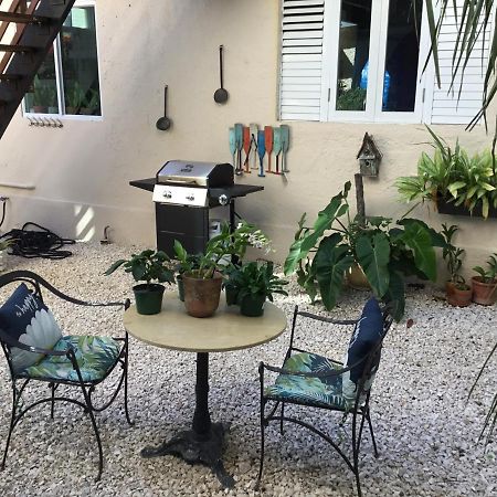 One Bedroom Apt 30 Steps From Prime Beach Generator Parking Included San Juan Exterior foto